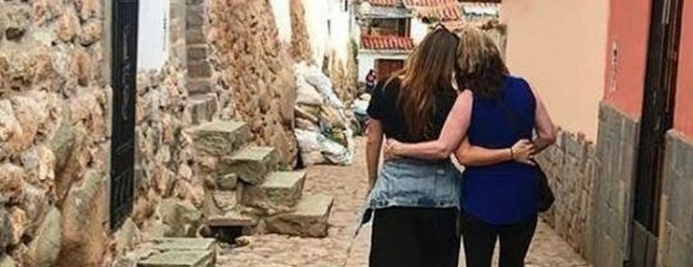 Viaja con tu mamá ahora que eres adulta, aunque sea una vez al año.