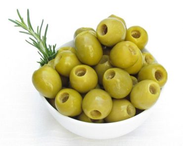 Basta con 4 Aceitunas antes de dormir y en la mañana te sorprenderás! 👀Te regalamos a ti la receta Basta con 4 Aceitunas antes de dormir y en la mañana te sorprenderás! 👀Te regalamos a ti la receta